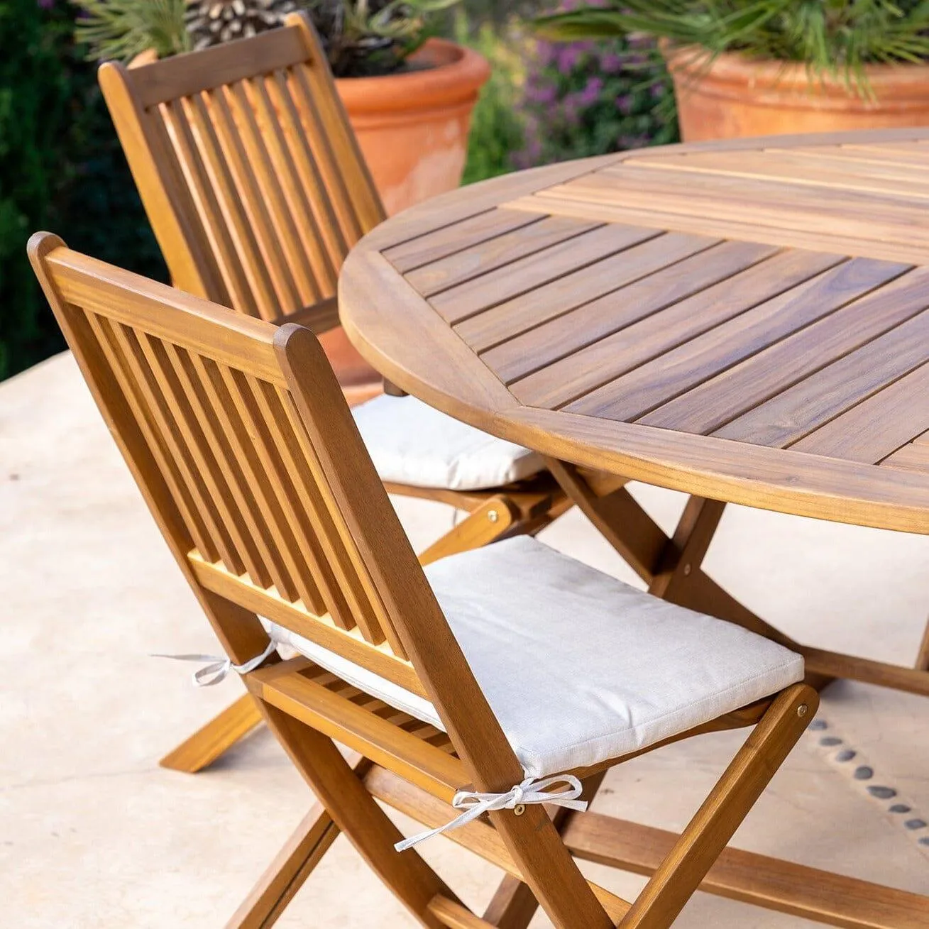 Ashby 6 Seater Round Wooden Garden Dining Set & Cream Parasol - 130cm