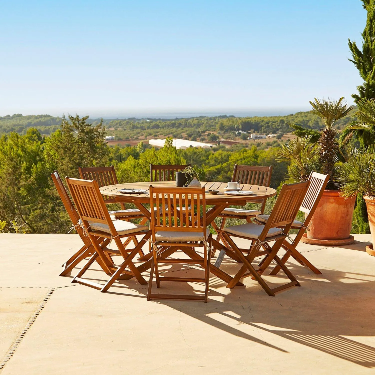 Ashby 8 Seater Wooden Round Folding Garden Dining Table - 160cm