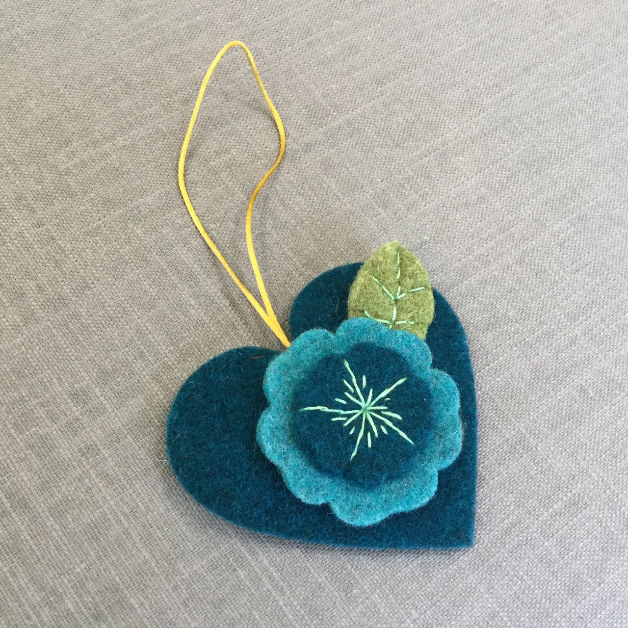 Hanging Heart Ornament Kit