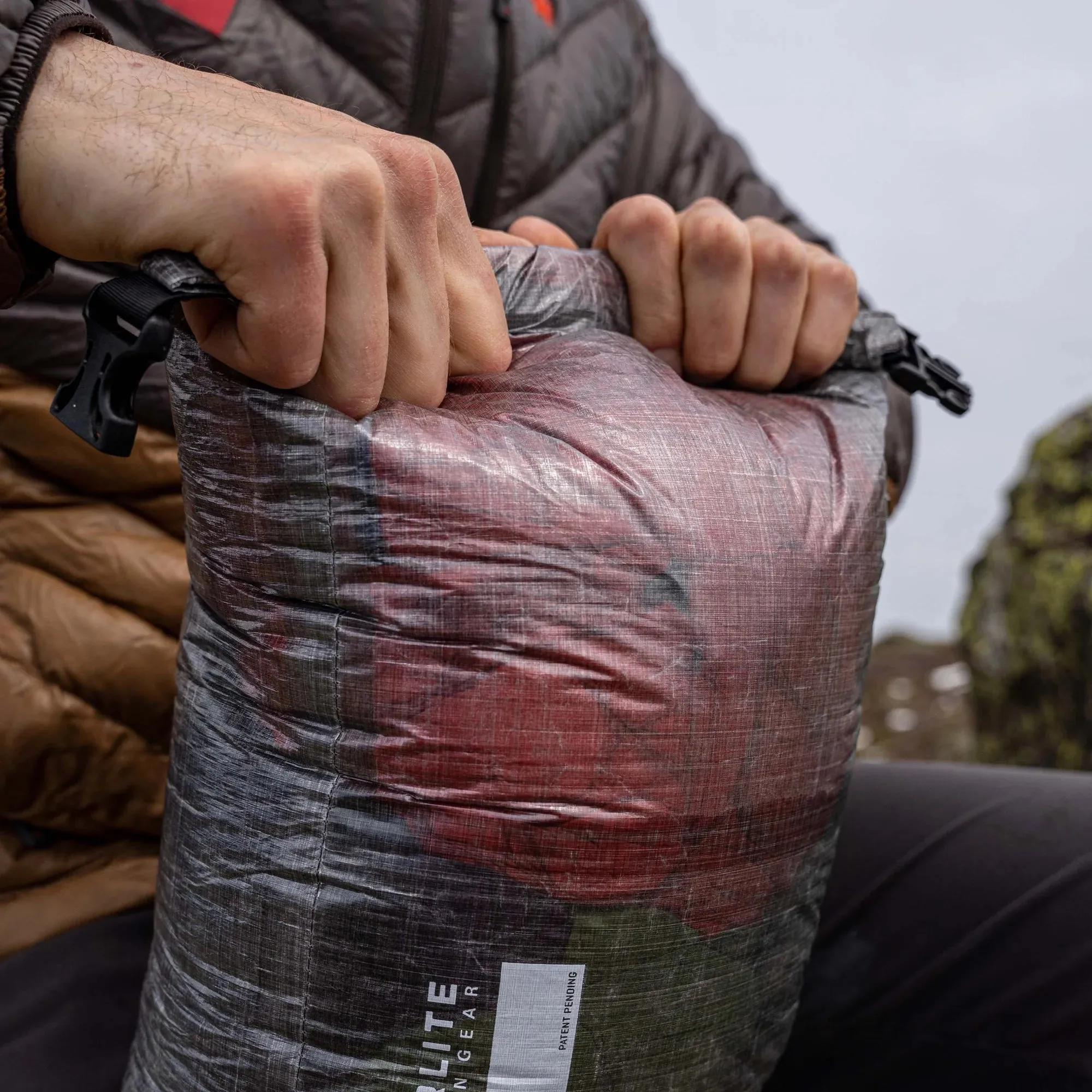 Hyperlite Mountain Gear - Side Entry Pod (8L, 10L, 12L, 15L)