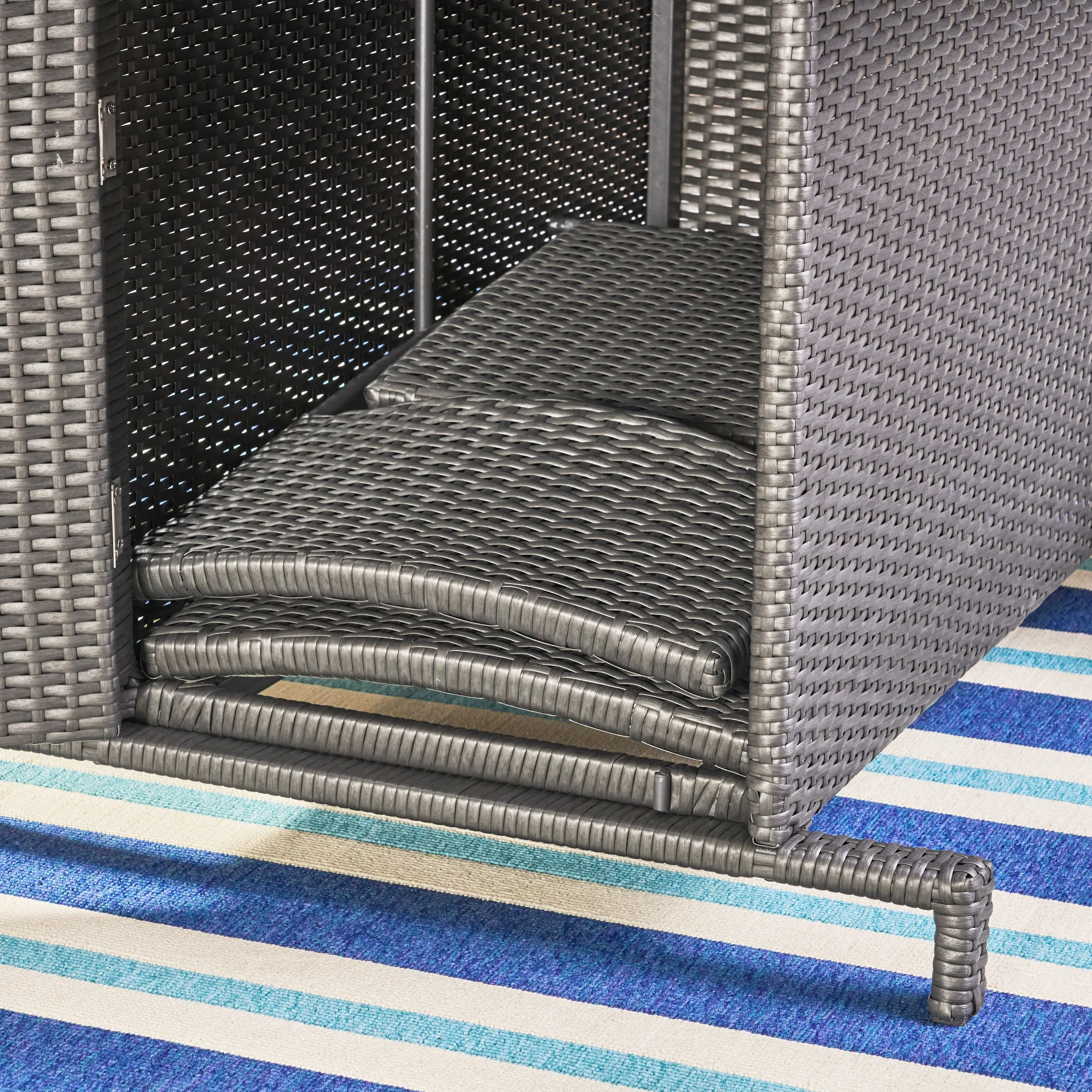 Jerry Outdoor 7 Piece Foldable Wicker Dining Set