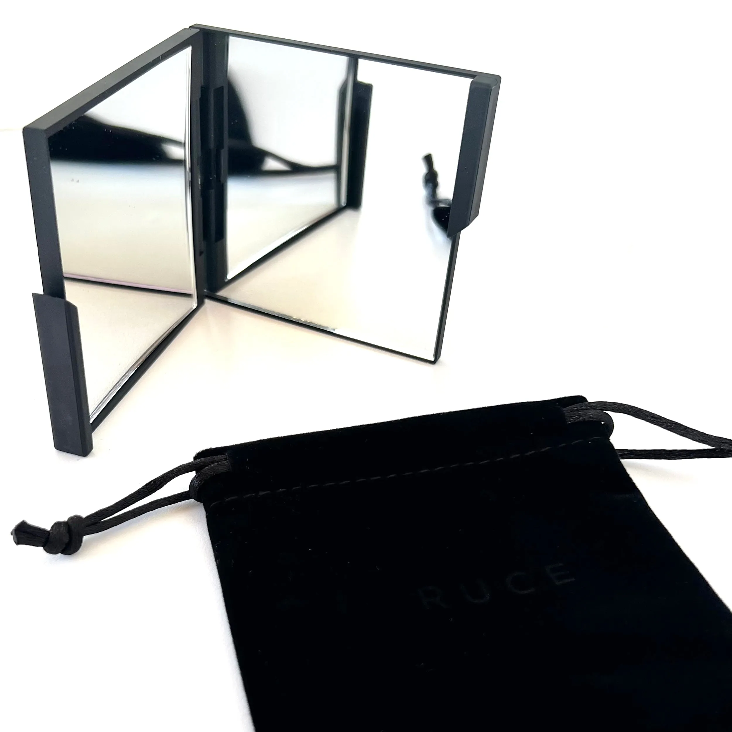 LARUCE The Studded Compact Mirror