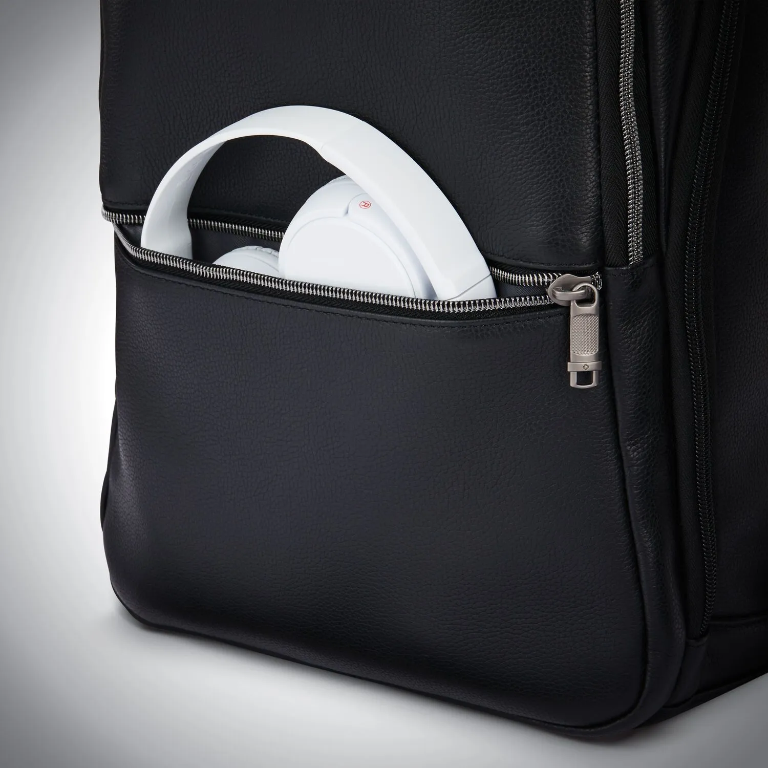 Samsonite Classic Leather Backpack