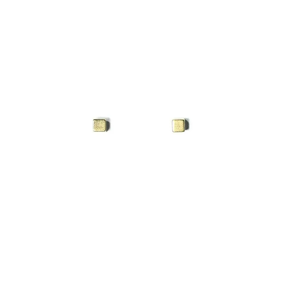Tiny Cube Studs